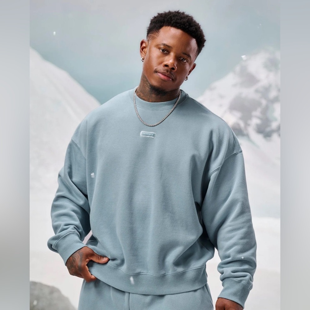 YOUNGLA COMFY COLLECTION - CREWNECK